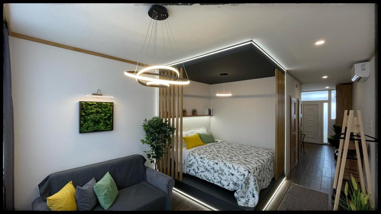Good Knight Apartman Apartment แซแก็ด ภายนอก รูปภาพ